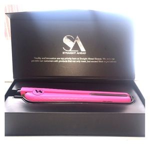 Straight ahead flat iron